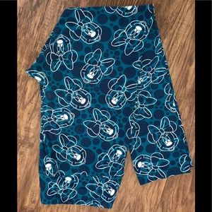 TC Lularoe leggings Disney!